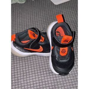 Nike explore Sneakers Shoes Infant size 5C